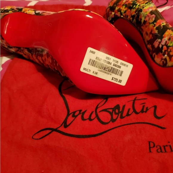 Brand new Christian Louboutin very beautiful only tried on. Size 38 1/2 - Picture 5 of 6